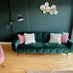 Little Victoria Apartments